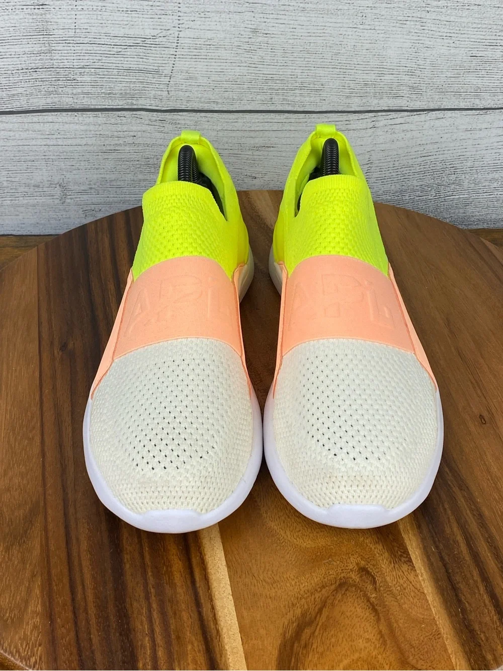 APL TechLoom Bliss Energy Neon Peach Pristine Slip On Running Shoe Size 9.5